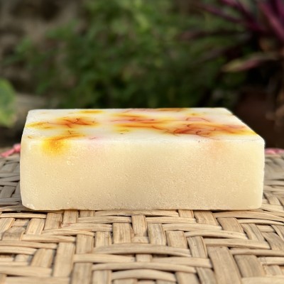 Handmade Saffron Goatmilk Soap